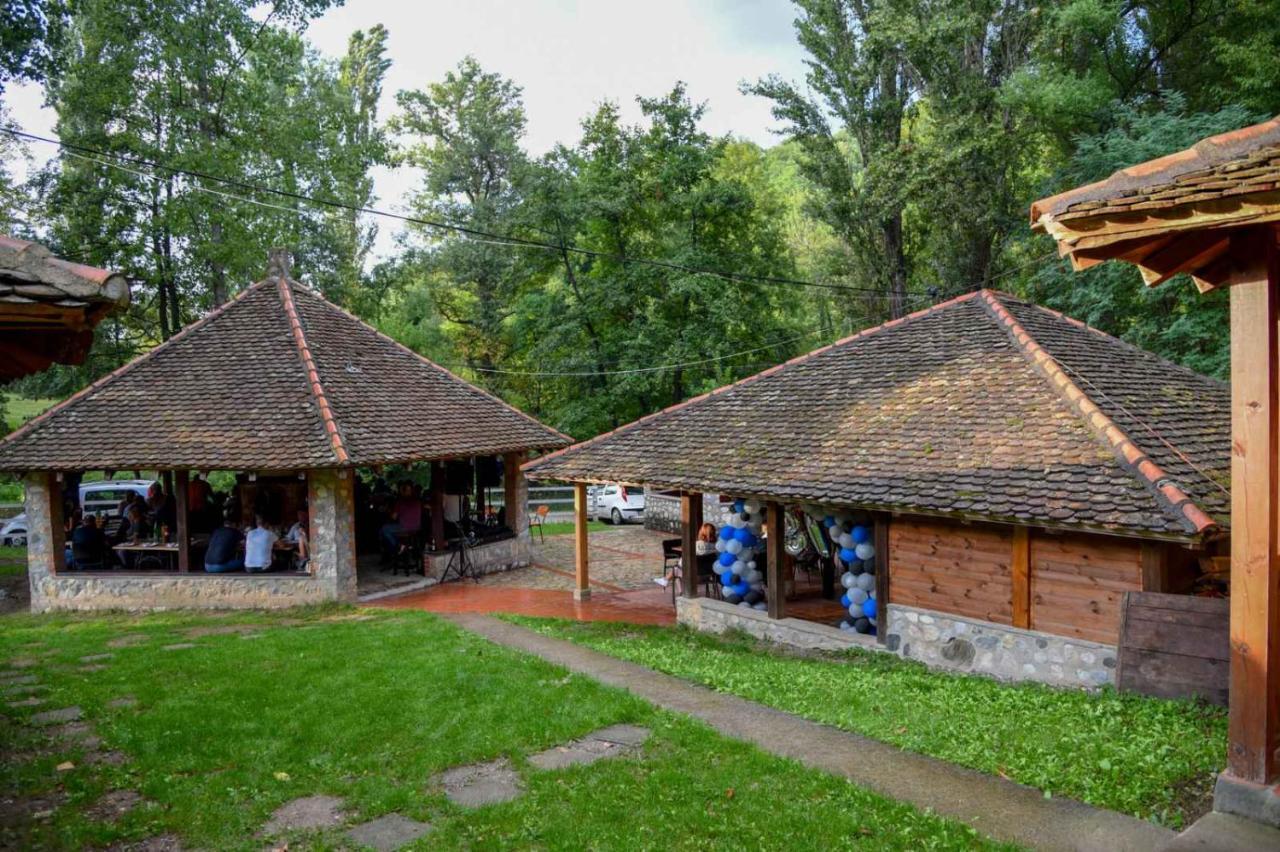 Poljoprivredno Turisticko Domacinstvo Deguric Apartment Valjevo Bagian luar foto